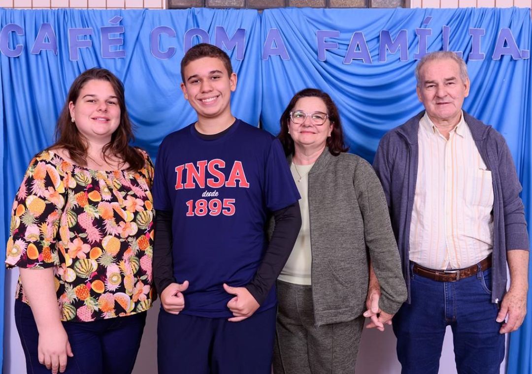 Café com as Famílias fortalece vínculos entre escola e comunidade educativa